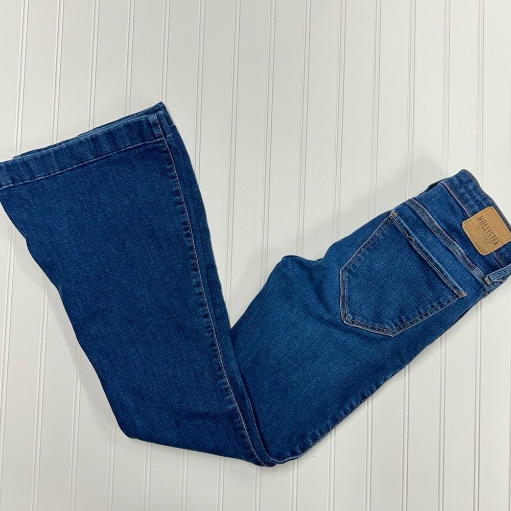 Hollister Y2K Flare Denim Jeans | Size 26 | Retro Vibes